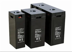 Can UPS batteries be mixed with old and new?